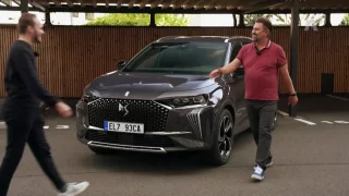 Recenze DS7 PHEV 225 Antoine De Saint Exupery