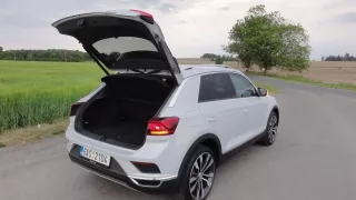 VOLKSWAGEN T-ROC - Zatím nejmenší! 11