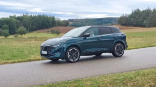 Nissan Qashqai se snaží vrátit mezi elitu. S novou tváří chce zaujmout designem i příznivou cenou