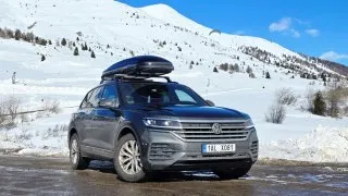 Pro rodinné auto není lepší motor než naftový šestiválec. Touareg to dokazuje každým kilometrem