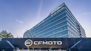 Továrna CFMOTO v Hangzhou