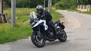 Suzuki V-Strom 1050