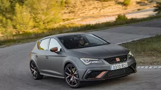 SEAT Leon Cupra R 7