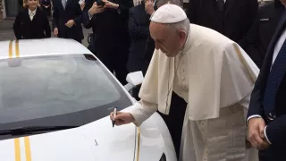 lambo pro papeže