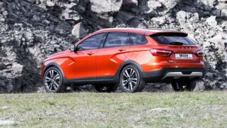 Lada Vesta Cross koncept