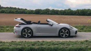 Porsche 911 Carrera Cabriolet