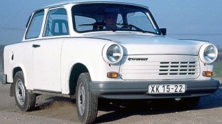 Retro: Trabant a Wartburg se čtyřtaktními motory přišly pozdě. Pád Berlínské zdi jen zkrátil agónii