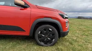 Dacia Spring Extreme Electric 65
