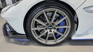 Aston Martin Valhalla