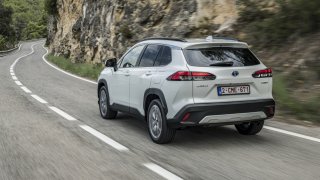 Toyota srazila cenu u většiny svých modelů. Některé jsou levnější až o 300 tisíc korun