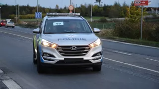 Policie předvedla nové vozy Hyundai Tucson. 2