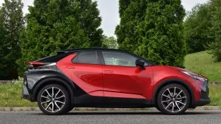 Toyota C-HR 2.0 Plug-in Hybrid GR SPORT