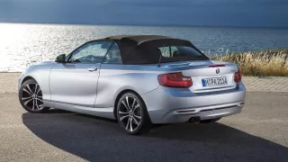 BMW 2 convertible