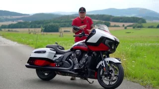 Recenze motocyklu Indian Challenger Elite