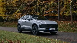 Volvo EX30 Cross Country