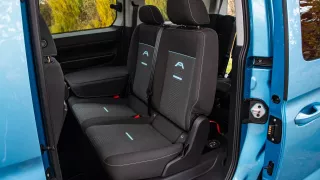 Ford Grand Tourneo Connect manuál