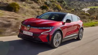 Test Renaultu Megane E-Tech pohledem ženy: 100% elektrický (první jízdní dojmy)