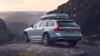 Volvo V90 Cross Country