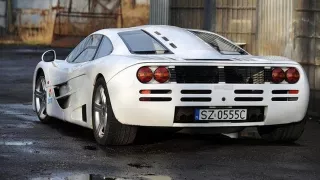Replica McLarenu F1 