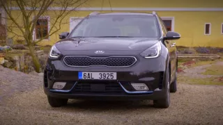 Test dvou plug-in hybridů: SUV Kia Niro vs. kombík Kia Optima