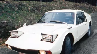 ÚVMV 1100 GT