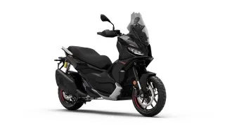 Aprilia SR GT 400