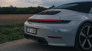 Porsche 911 Carrera Cabriolet