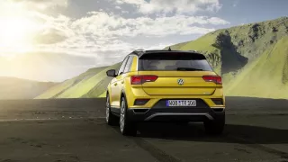 Volkswagen T-Roc, stylové malé SUV. 7