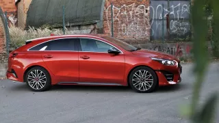 Kia ProCeed GT