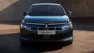 Lancia Ypsilon měla přinést velký návrat legendární značky. Prodeje se ale místo toho propadly