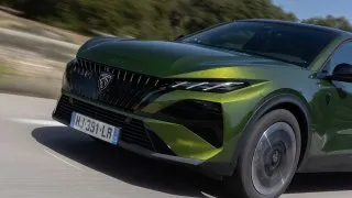 Peugeot 408