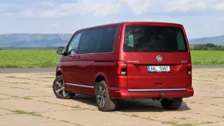 VW Multivan 6.1