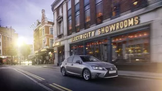 Lexus CT 200h