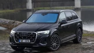 Prohlédněte si galerii současné Audi Q7
