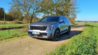Nafťák od Kia? Modernizované Sorento je auto do nepohody, a ještě k tomu vizuálně neskutečně přitažlivé