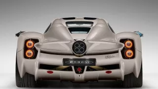 Pagani Utopia