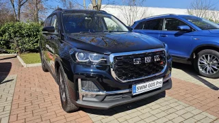 Velké SUV pro sedm lidí za 650 tisíc a žádné otravné asistenty. Na český trh míří vozy SWM