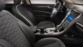 Ford Vignale Mondeo