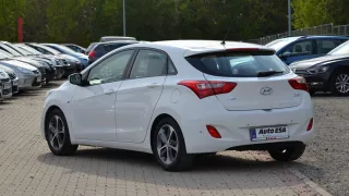 Hyundai i30 druhé generace 42