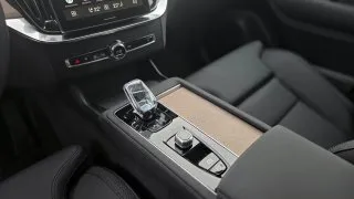 Volvo XC90 B5
