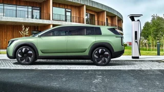 Škoda Vision 7S ukazuje budoucnost automobilky