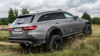 Mercedes E All-Terrain 4x4^2 5