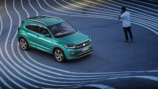 Volkswagen T-Cross 13