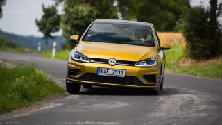 VW Golf 1.5 TSI Evo jízda 13