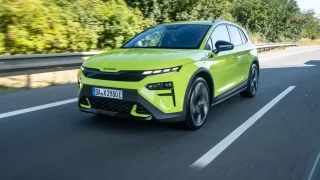 130 let automobilky Škoda: Dvanáct škodováckých výletů připomínajících minulost i současnost značky