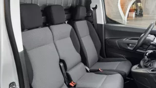 Toyota PROACE CITY 2019 interiér 18