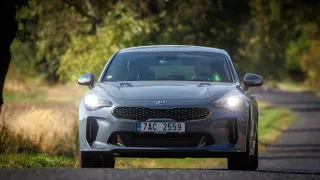 Kia Stinger jízdní 8