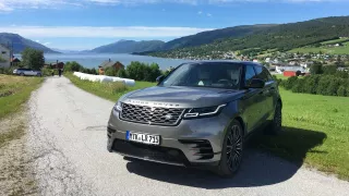 Vyzkoušeli jsme Range Rover Velar. 10