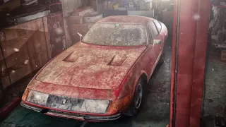 Ferrari Daytona odpočívalo v garáži skoro 40 let. 