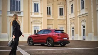 Alfa Romeo Stelvio Intensa